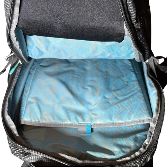 Thule Black Teal Men's Backpack Cycling Sports Outdoors Padded - Picture 8 of 13